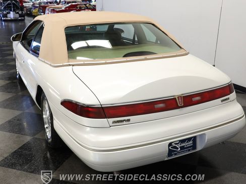 Used 1994 Lincoln Mark VIII image 7