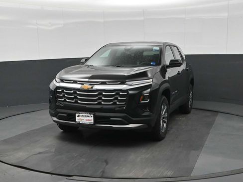 New 2026 Chevrolet Equinox LT w/ Safety and Technology Package image 5