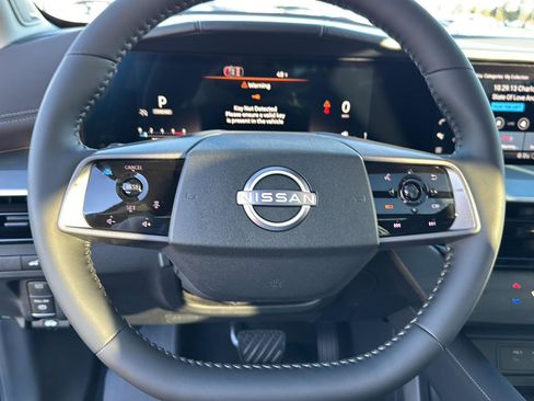 New 2026 Nissan Murano Platinum image 16