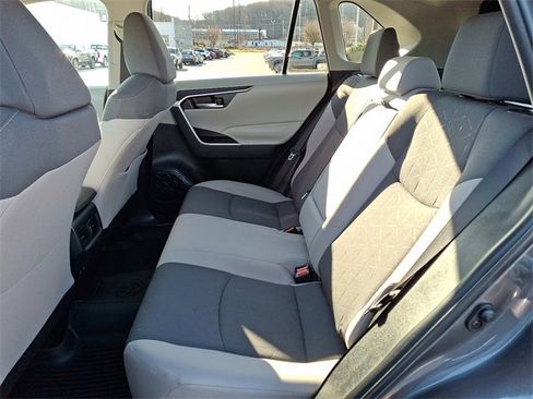 Certified 2024 Toyota RAV4 XLE image 10