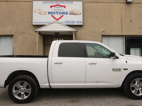 Used 2015 RAM 1500 Big Horn AWD/4WD image 4