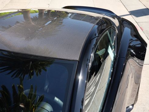 Used 2025 Aston Martin V8 Vantage image 14