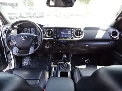 Certified 2022 Toyota Tacoma TRD Pro AWD/4WD image 23