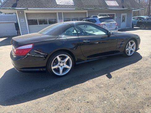 Used 2014 Mercedes-Benz SL 550 image 12