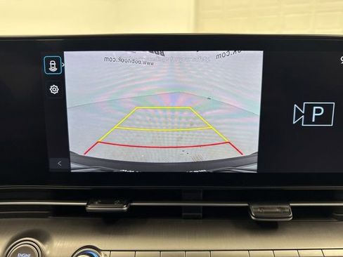 Used 2024 Hyundai Kona SEL image 17