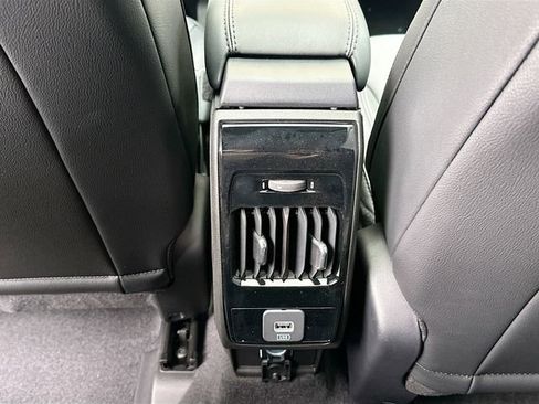 New 2026 Jeep Compass Limited w/ Sun, Sound & Navigation Group AWD/4WD image 28