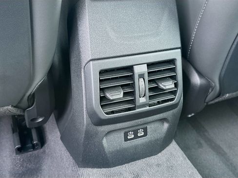 New 2026 BMW 228i 228 w/ Technology Package image 19