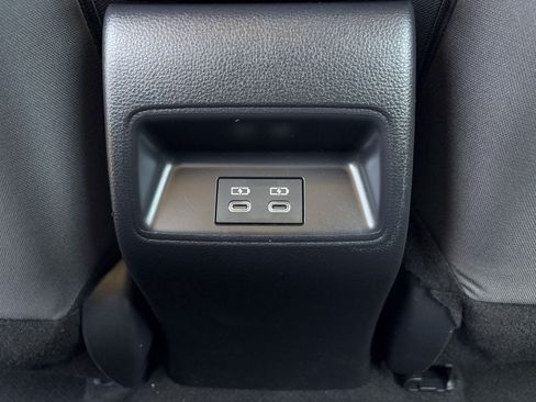 Used 2024 Toyota Corolla LE FWD image 21