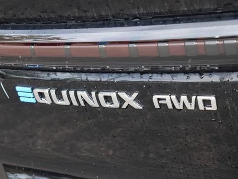 New 2026 Chevrolet Equinox EV LT AWD/4WD image 16