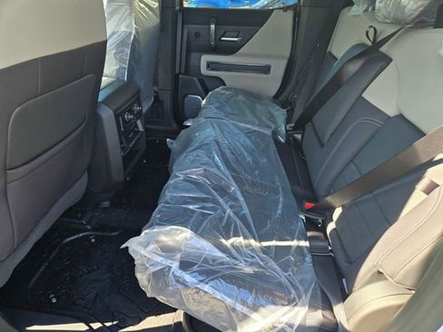 New 2026 GMC Hummer EV 4x4 Crew Cab image 13
