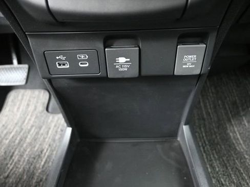 New 2026 Honda Odyssey Elite image 3