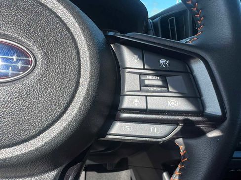 Used 2025 Subaru Crosstrek 2.5i Limited w/ Popular Package #3A image 17