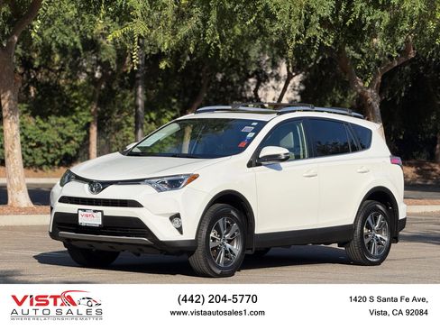 Used 2016 Toyota RAV4 XLE FWD image 1