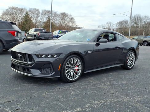 Certified 2024 Ford Mustang GT Premium image 4