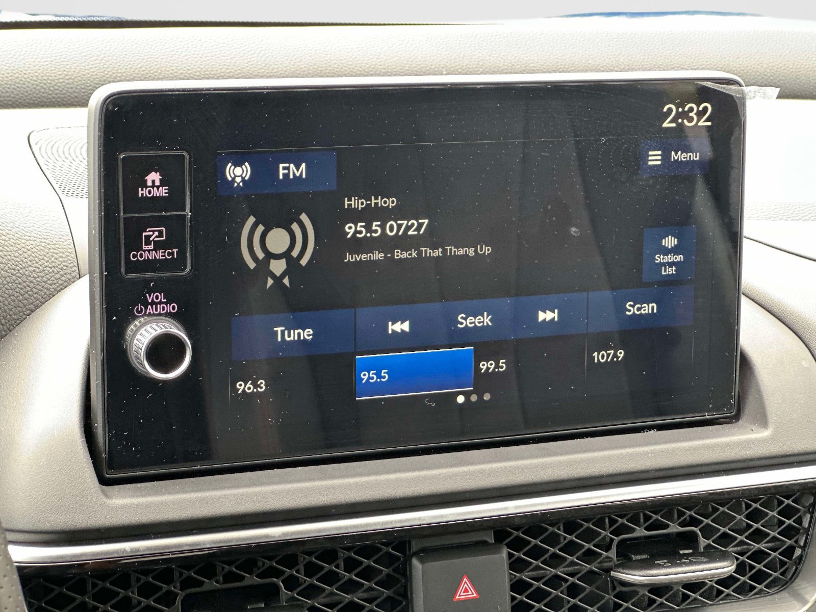Certified 2025 Acura ADX A-Spec AWD/4WD image 18