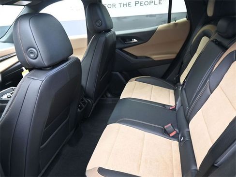 New 2026 Chevrolet Equinox ACTIV w/ Safety and Technology Package image 9