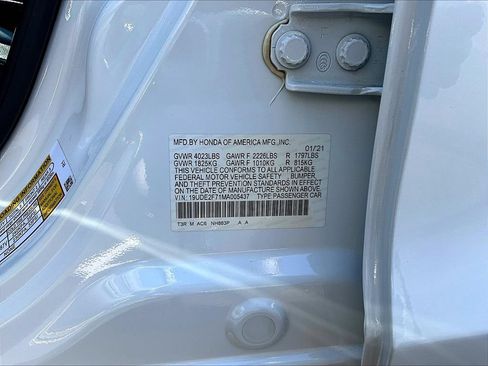 Used 2021 Acura ILX w/ Premium Package FWD image 21