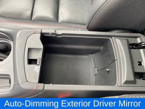 Used 2023 Dodge Durango GT image 25