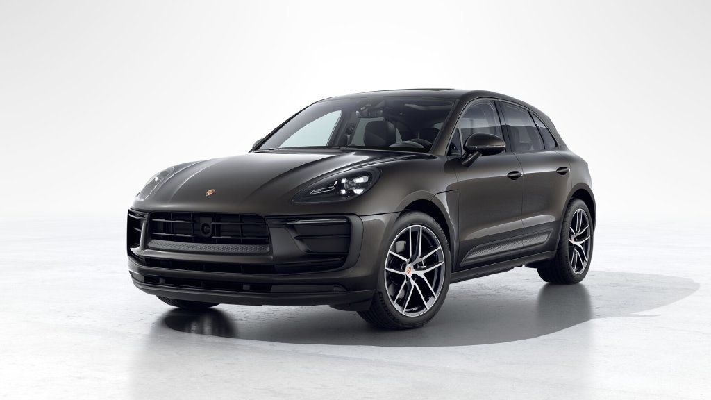 Certified 2023 Porsche Macan AWD/4WD image 1
