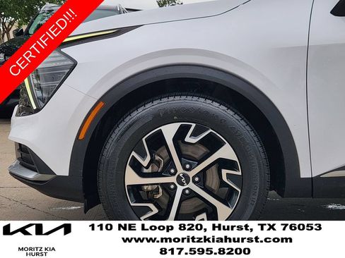 Certified 2024 Kia Sportage EX FWD image 16