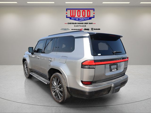 Used 2024 Lexus GX 550 w/ Accessory Package (2T) AWD/4WD image 5