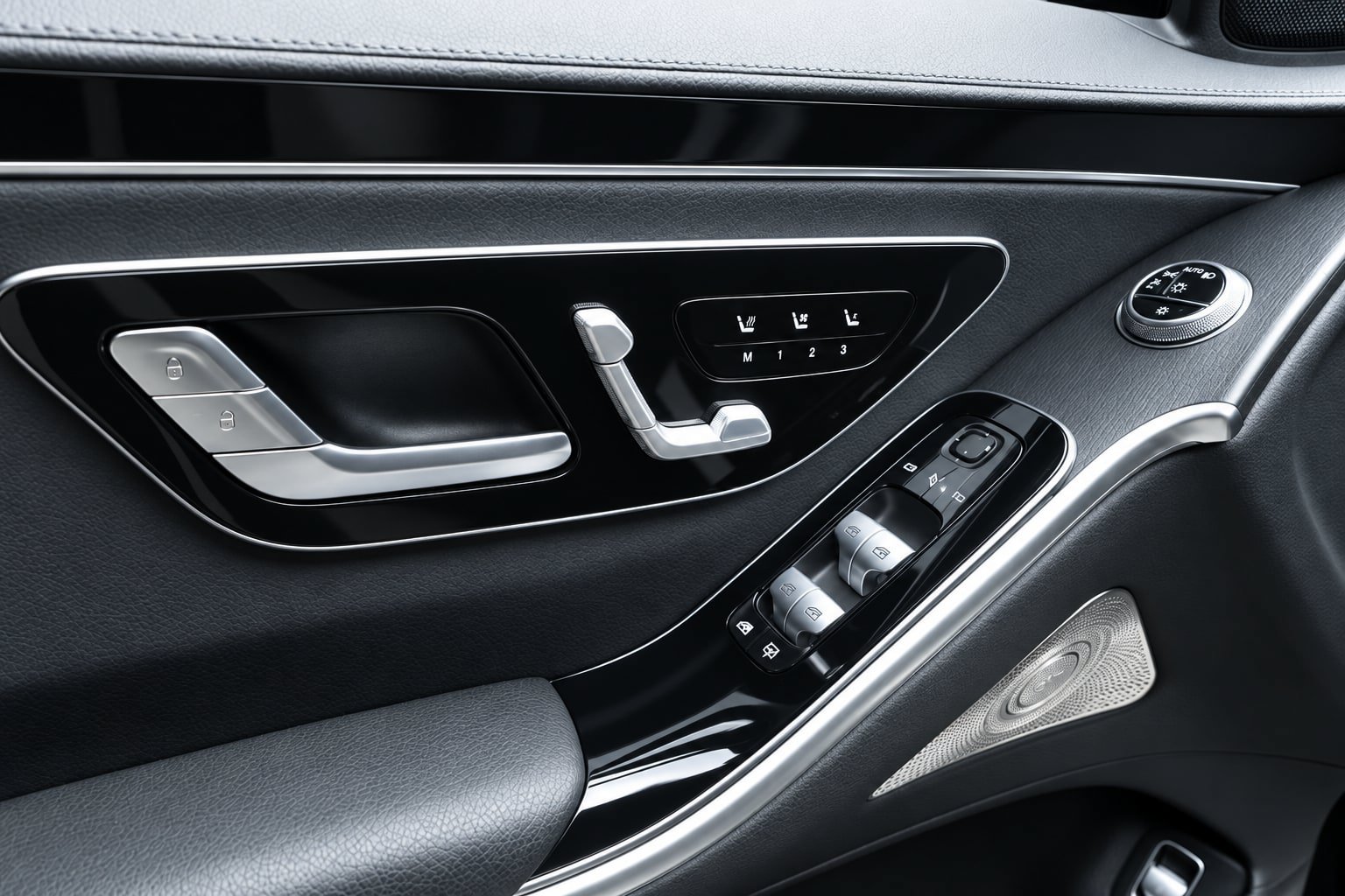 Used 2022 Mercedes-Benz S 500 4MATIC w/ AMG Line Package image 29