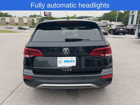 Used 2022 Volkswagen Taos S FWD image 7