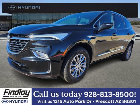 Used 2023 Buick Enclave Essence image 1