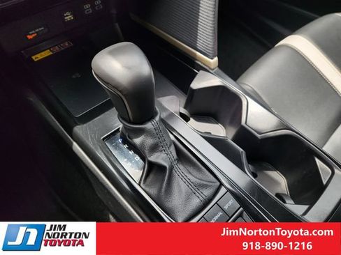 Used 2025 Toyota Camry SE w/ Multimedia Upgrade Package AWD/4WD image 21