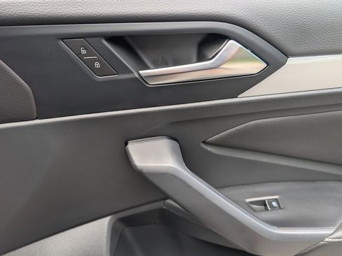 Used 2025 Volkswagen Jetta Sport FWD image 20