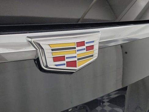 Used 2020 Cadillac Escalade Luxury AWD/4WD image 7