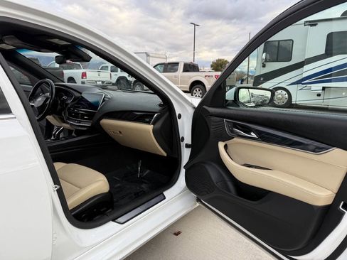 Used 2023 Cadillac CT5 Luxury image 23