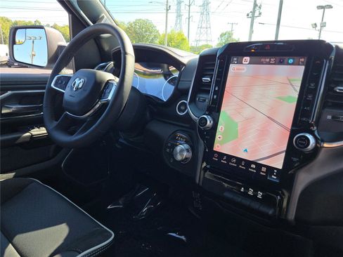 Certified 2025 RAM 1500 Laramie image 9