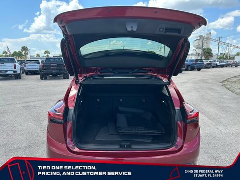 Used 2022 Buick Envision Essence w/ Technology Package I FWD image 10
