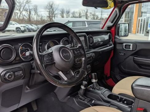 Used 2020 Jeep Wrangler Unlimited Sport AWD/4WD image 17