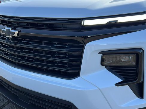 New 2026 Chevrolet Traverse LT w/ Midnight/Sport Edition image 9