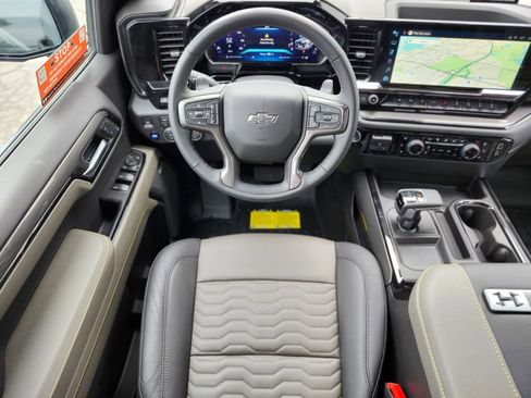 New 2026 Chevrolet Silverado 1500 ZR2 w/ Dark Appearance Package AWD/4WD image 19