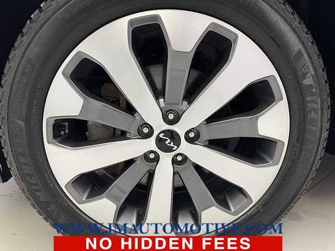 Used 2022 Kia Telluride S image 8