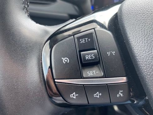 Used 2024 Ford Escape Active AWD/4WD image 19