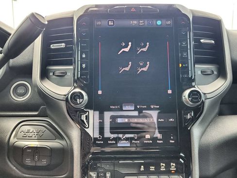 New 2026 RAM 3500 Tradesman AWD/4WD image 18