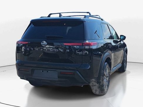 New 2026 Nissan Pathfinder SV image 5
