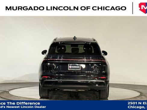 Used 2024 Lincoln Nautilus Reserve w/ Equipment Group 202A image 7