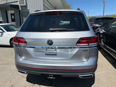 Used 2023 Volkswagen Atlas SE w/ Panoramic Sunroof Package AWD/4WD image 7