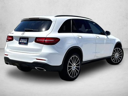 Used 2019 Mercedes-Benz GLC 300 image 2