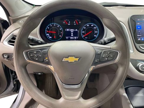 Used 2023 Chevrolet Malibu LS FWD image 22