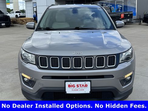 Used 2020 Jeep Compass Latitude w/ Popular Equipment Group FWD image 3
