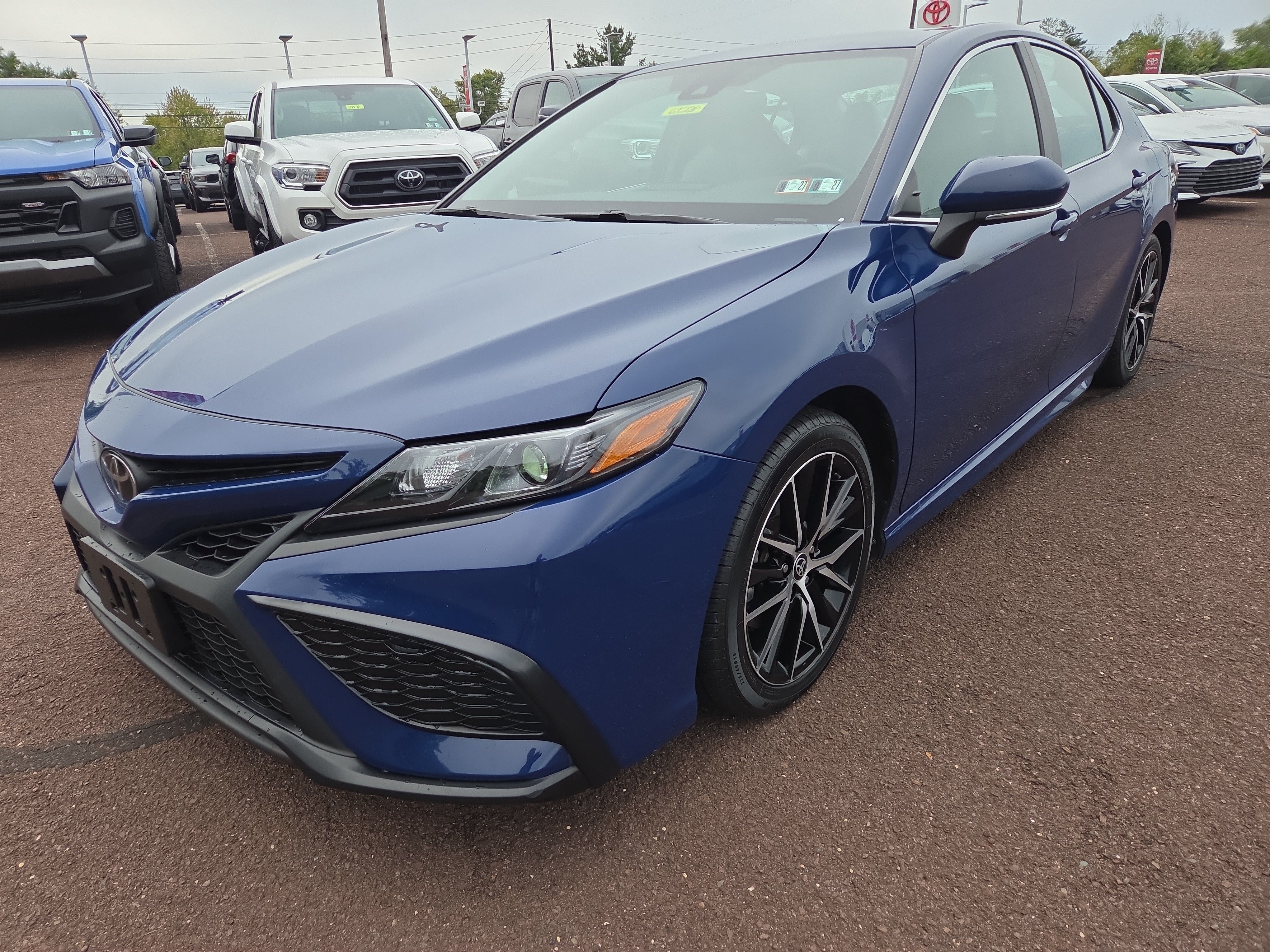 Certified 2023 Toyota Camry SE AWD/4WD image 7