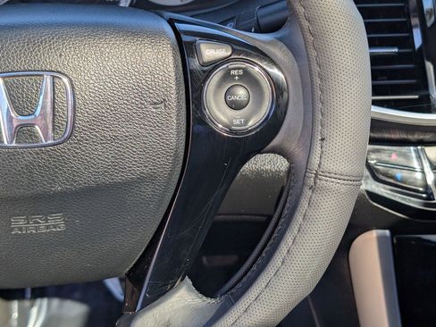 Used 2016 Honda Accord EX-L image 24