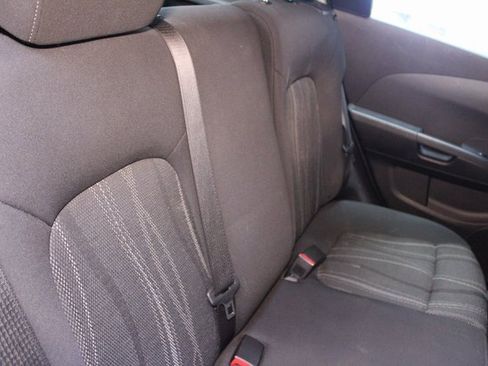 Used 2016 Chevrolet Sonic LT image 13