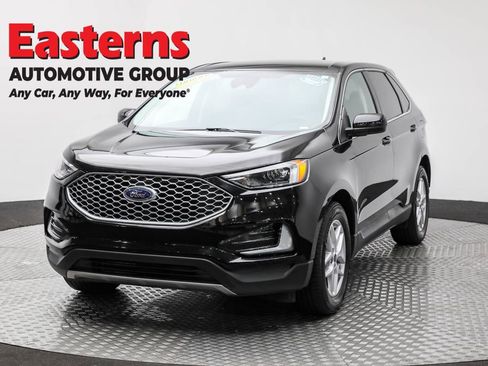 Used 2023 Ford Edge SEL image 1